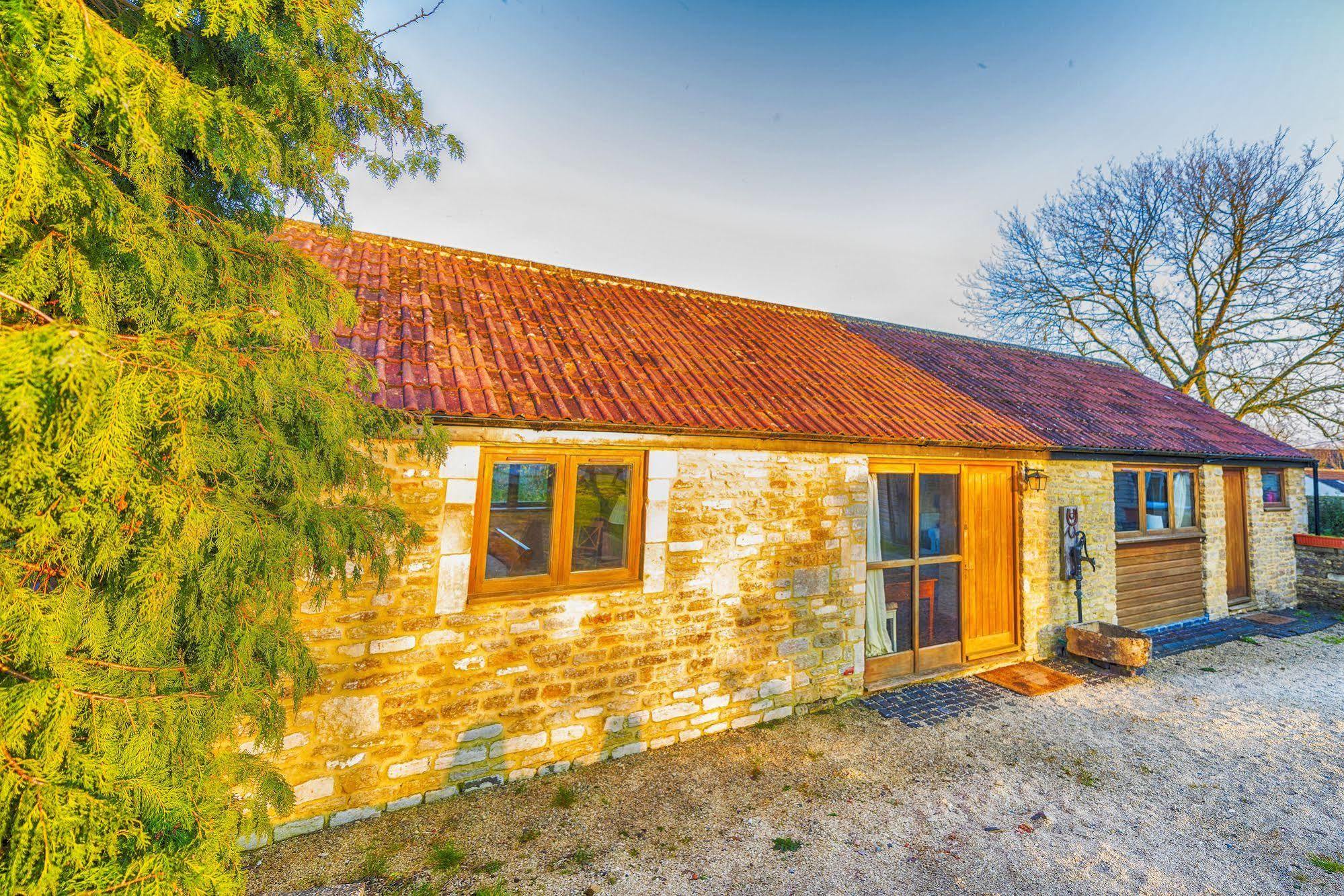 Whitley Coach House Whitley (Wiltshire) Exterior foto